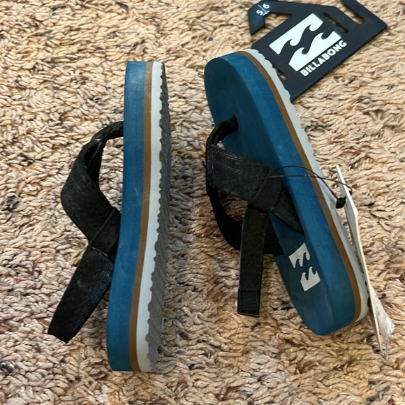 Toddler Billabong Flip Flops - Picture 6 of 7